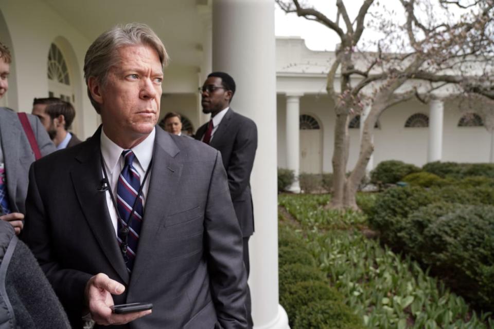 <div class="inline-image__title">939676762</div> <div class="inline-image__caption"><p>"WASHINGTON - MARCH 6: CBS News' chief White House correspondent Major Garrett at the White House in March 2018. (Photo by Chris Usher/CBS via Getty Images)"</p></div> <div class="inline-image__credit">CBS Photo Archive</div>