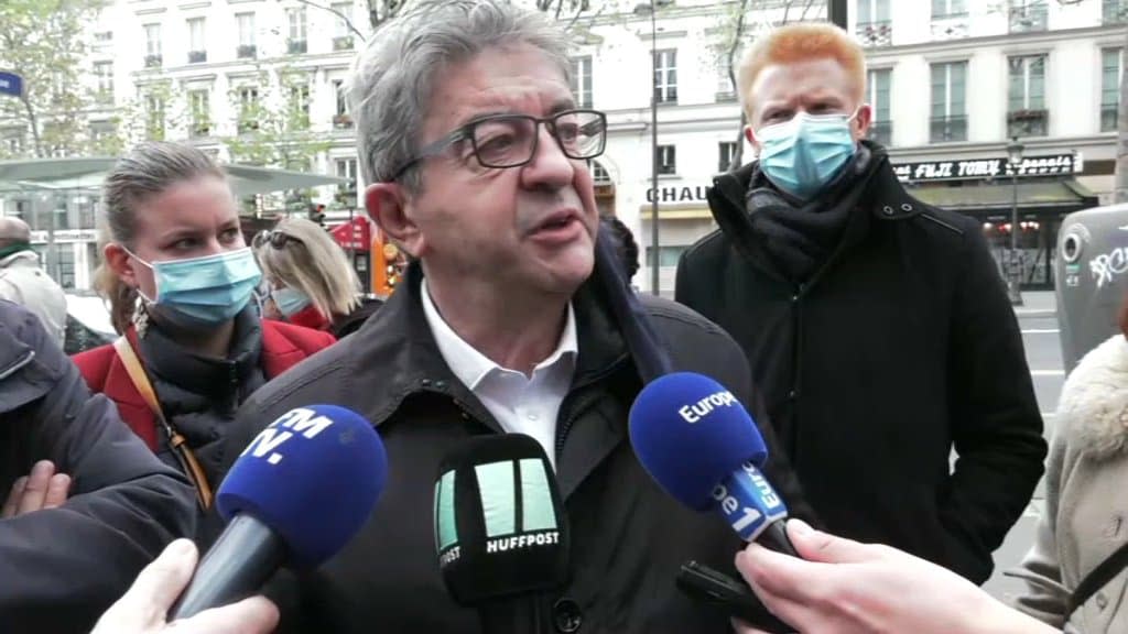 Jean-Luc Mélenchon le 17 octobre, lors du rassemblement en hommage à Samuel Paty à Paris. - BFMTV