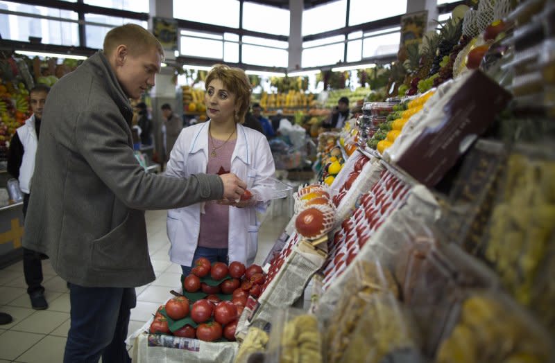 俄羅斯市場裡的土耳其農產品（美聯社）