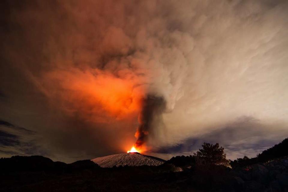 Un volcanisme très intensif, s'étalant sur plusieurs millions d'années, serait à l'origine de la crise de la fin du Permien. © Wead, Adobe Stock