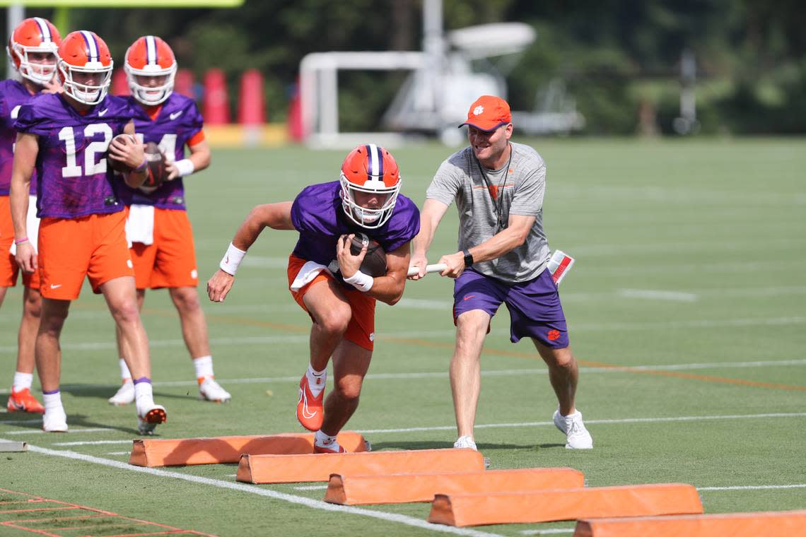 Clemson’s Cade Klubnik at the Tigers’ first practice of 2022 camp on Friday, Aug. 5.
