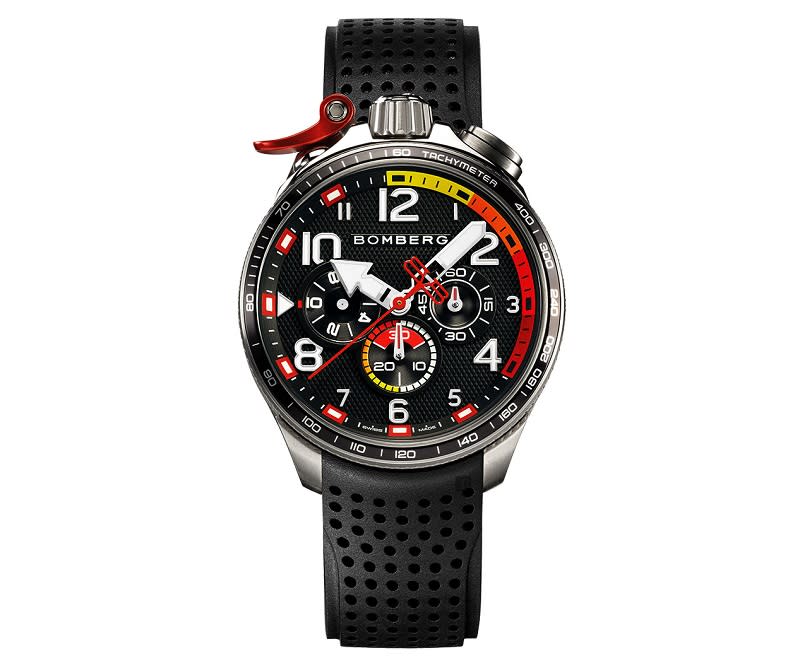 ▲Bomberg炸彈錶 Bolt-68 Racing賽車計時碼錶全鋼黑面（BS45CHSP.059-2.10），復古又新潮。（圖片來源：Yahoo購物中心）