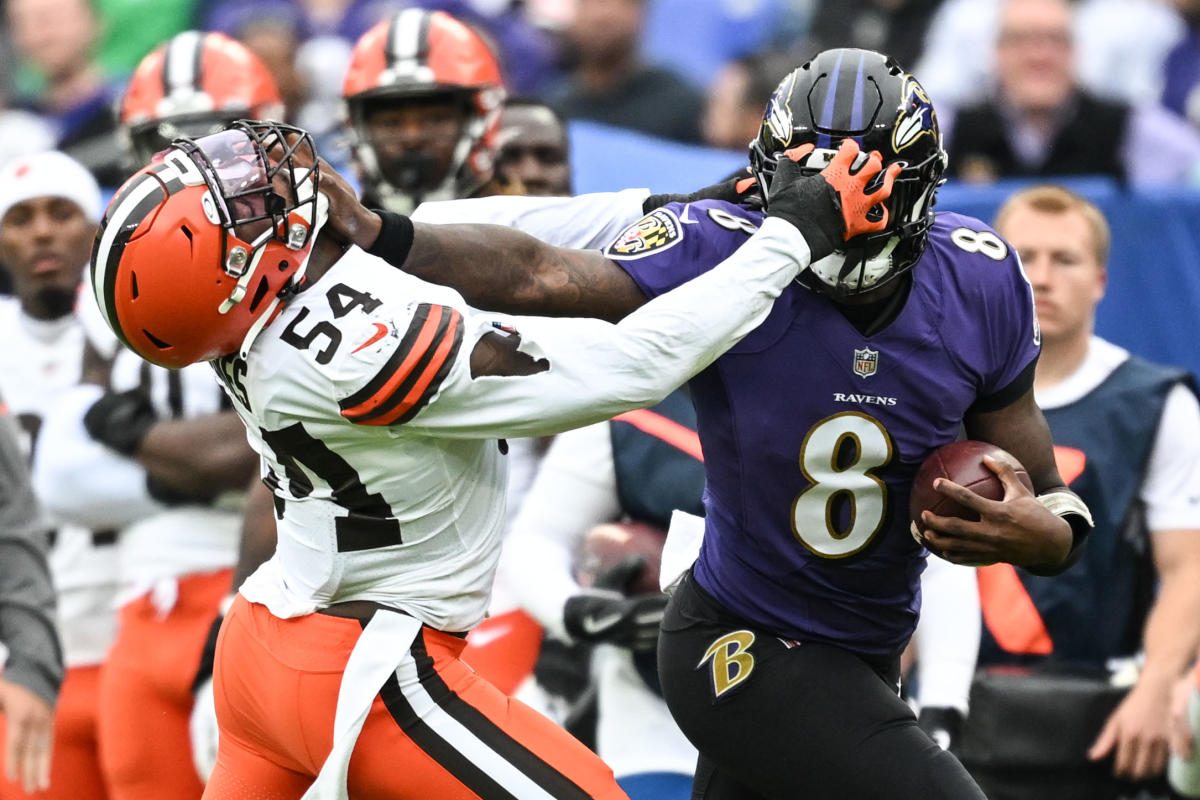 Baltimore Ravens defeat Cleveland Browns 23-20 after controversial