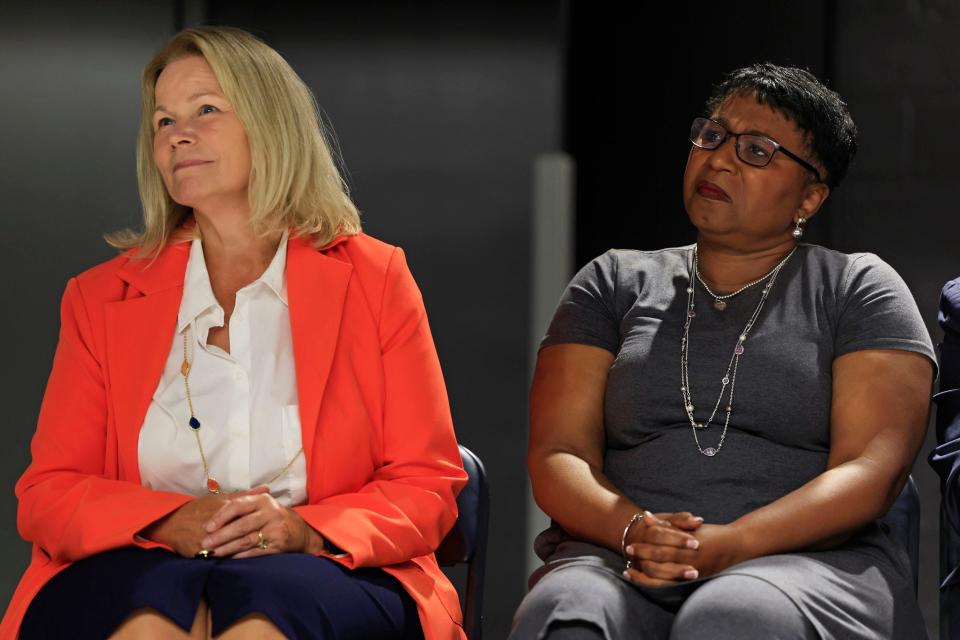 Duval County Public Schools Interim Superintendent Dana Kriznar and former DCPS Superintendent Diana Greene are shown on Aug. 10 at Rutledge H. Pearson Elementary School in Jacksonville.