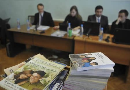 The Guardian recoge las denunicas de decenas de víctimas y testigos de abuso sexual infantil en el seno de los Testigos de Jehová en Reino Unido. (Foto: REUTERS/Alexandr Tyryshkin/Files?