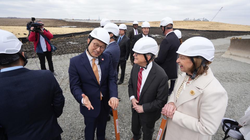 Feb 28, 2023; Jeffersonville, Ohio, USA; Robert H. Lee, CEO of L-H Battery Co., jokes around with Ohio Gov. Mike DeWine and his wife Fran after the groundbreaking of the new Jeffersonville electric battery plant in Fayette County Tuesday, Feb. 28, 2023.  Honda officially broke ground for its project with LG to build batteries for electric vehicles in Jeffersonville, Ohio. Mandatory Credit: Doral Chenoweth/The Columbus Dispatch