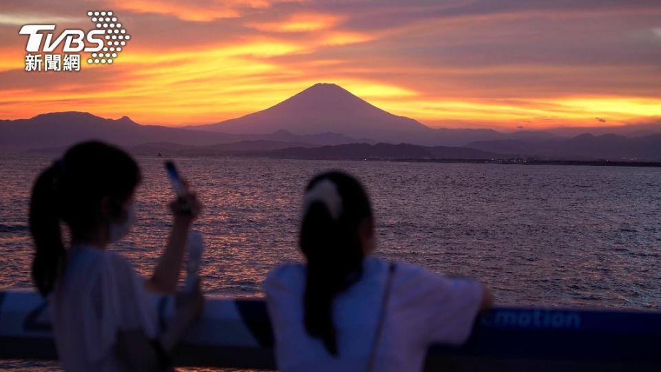 富士山沉默300年，如果再次爆發災情恐怕相當慘重。（圖／達志影像美聯社）