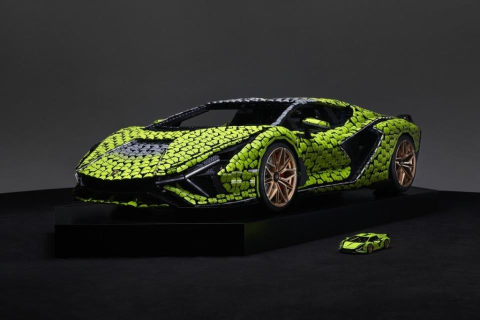 lamborghini-lego-1-1-sian-fkp-37