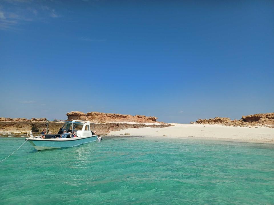 Dalmaniyat Islands off Muscat, Oman (Vicky Jessop)