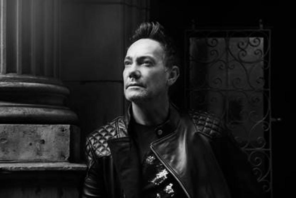 Craig Revel Horwood to release solo album (Courtesy of Planet Earth Publicity)