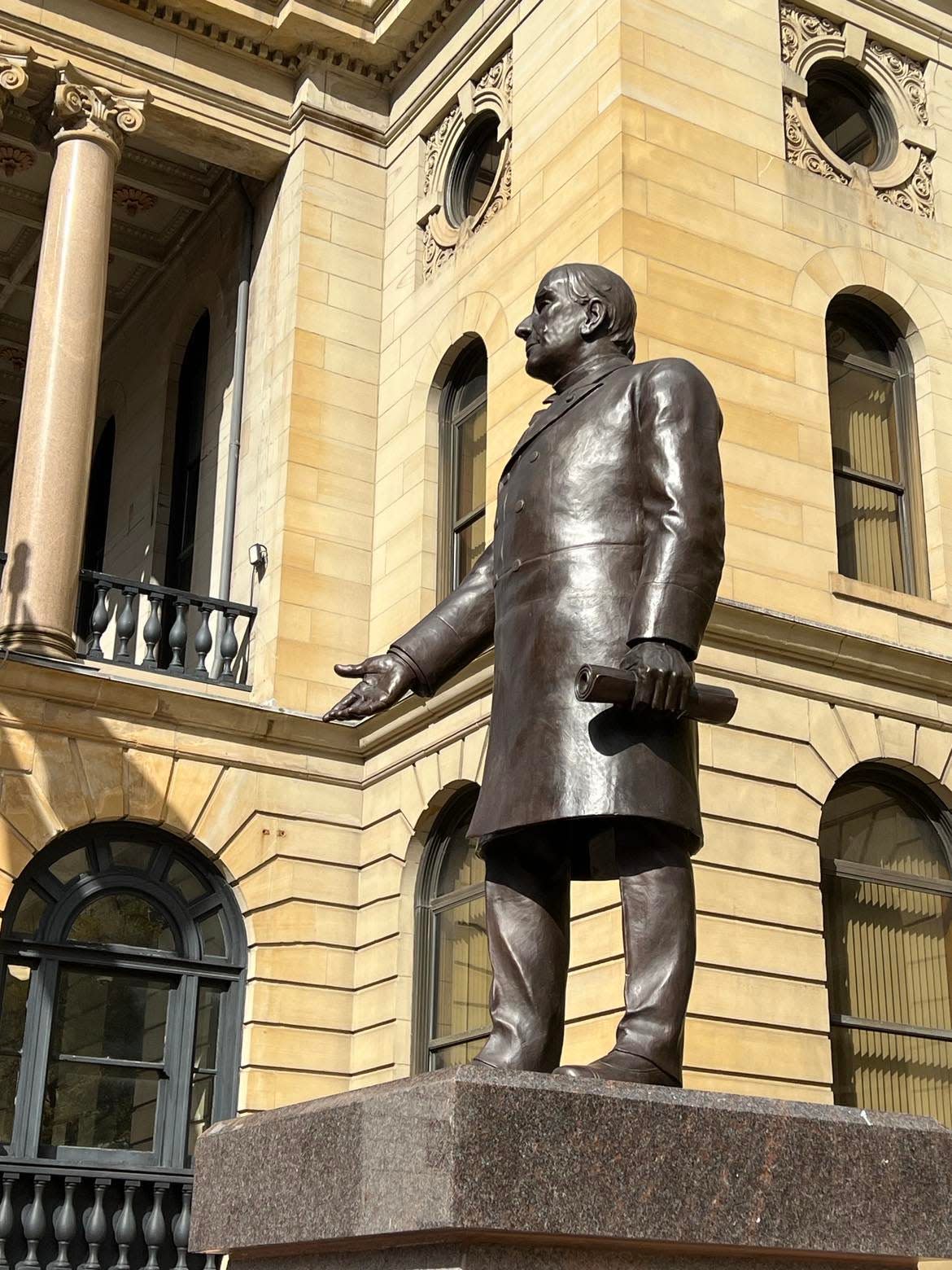 A bronze statue of President William McKinley was unveiled on Saturday in front of the Stark County Courthouse in downtown Canton. The statue was restored and relocated from Arcata, California.