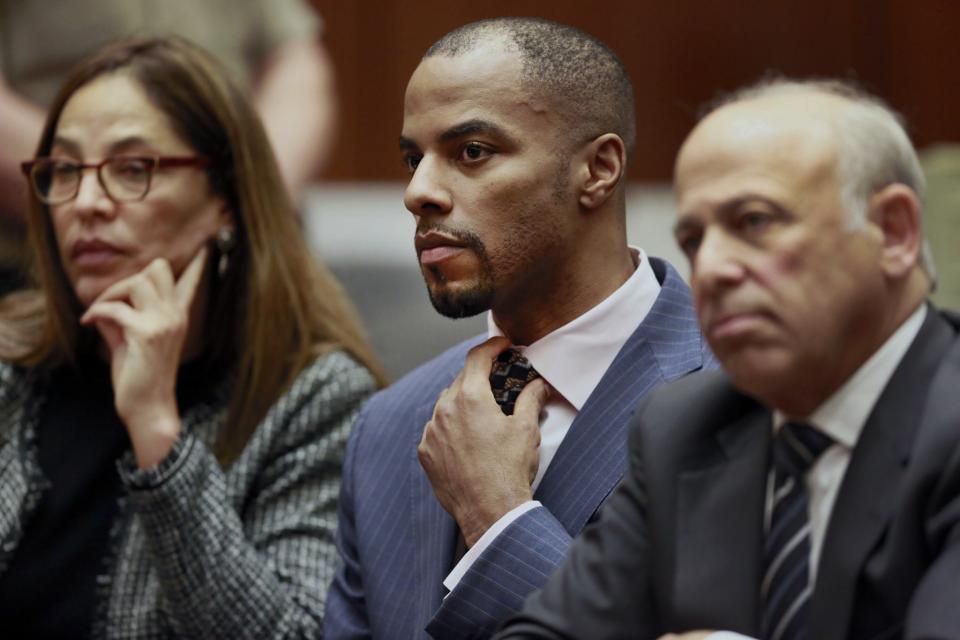 Darren Sharper at a March 2015 court appearance. (AP)