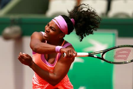 Tennis - French Open - Roland Garros, Paris, France - 28/5/15 Women's Singles - USA's Serena Williams in action during the second round Action Images via Reuters / Jason Cairnduff