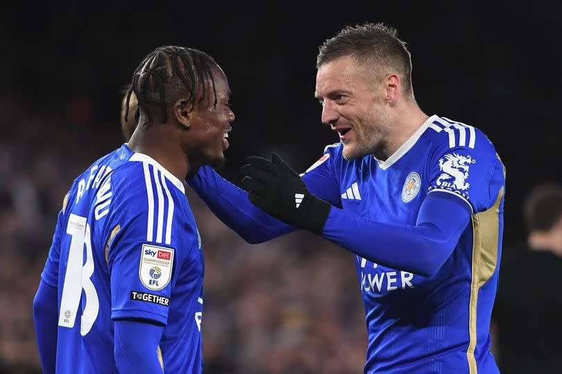 Abdul Fatawu of Leicester City celebrates with Jamie Vardy after scoring his team's first goal