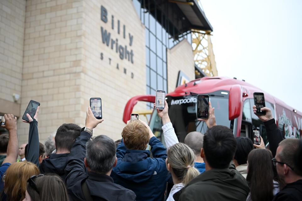 Liverpool FC are arriving at Molineux (Getty Images)