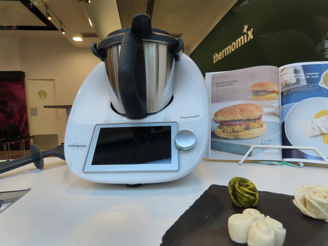 Lidl lanza un importante aviso sobre sus robots de cocina Monsieur Cuisine