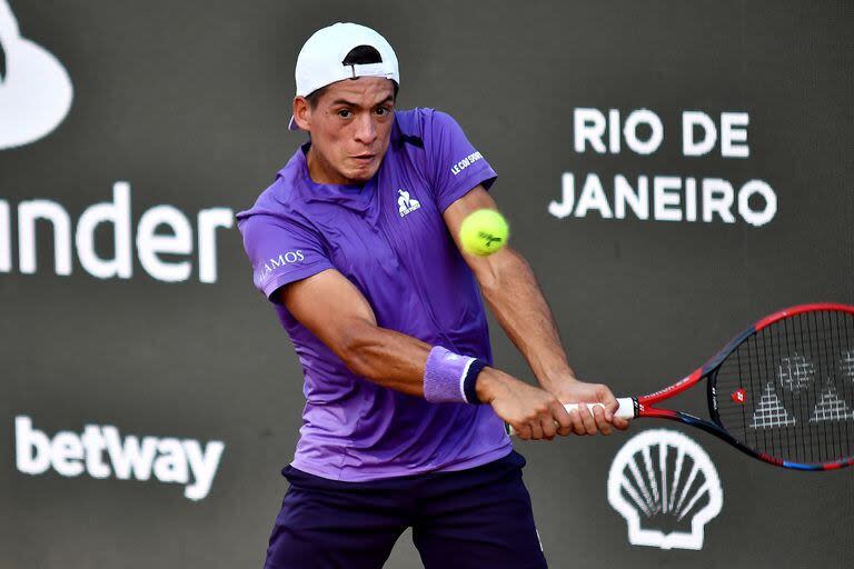 Báez fue sobrio en su juego, usufructuó los errores de Cerúndolo y alcanzó la primera final en un ATP 500 en su carrera.