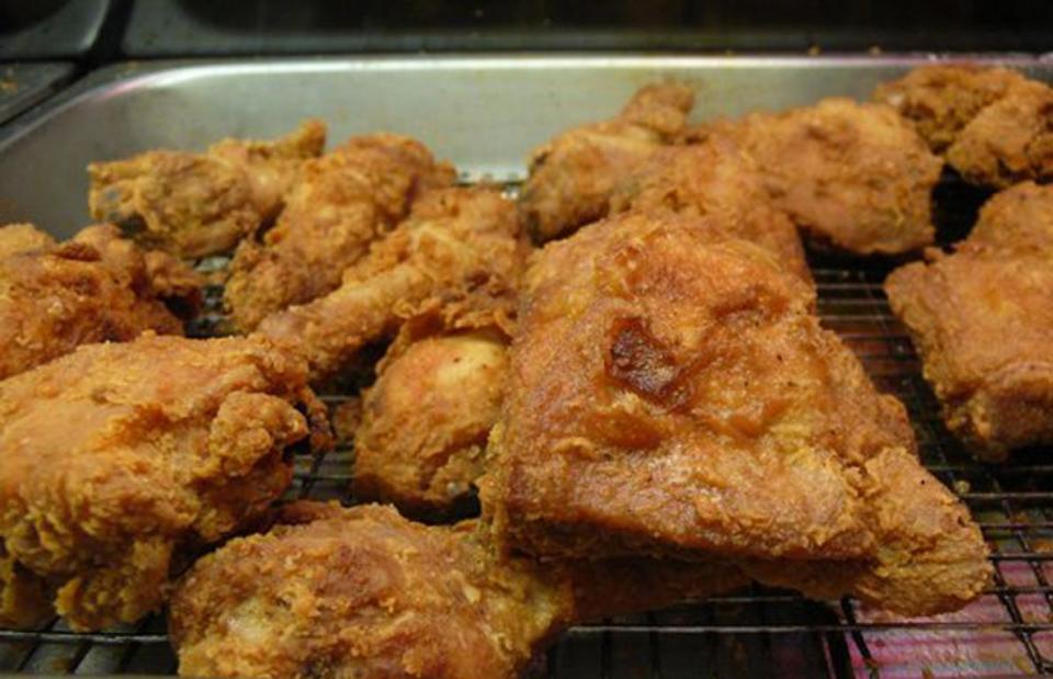 #10 Charles’ Country Pan Fried Chicken (New York, New York)