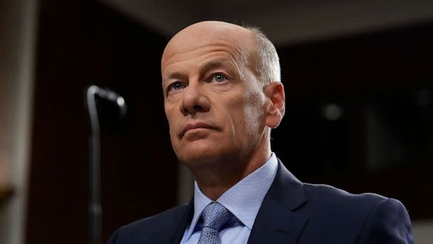 PHOTO: Former CEO of Silicon Valley Bank Gregory Becker takes his seats as he arrives for a Senate Banking Committee hearing on Capitol Hill, May 16, 2023, in Washington, D.C. (Drew Angerer/Getty Images)