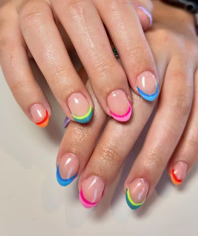 <p><a href="https://www.instagram.com/nails_by__bridgett/" data-component="link" data-source="inlineLink" data-type="externalLink" data-ordinal="1">nails_by__bridgett</a></p>