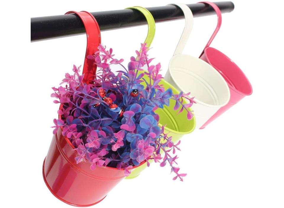 Decorate your garden with these beautiful hanging flower pots. (Source: Amazon)