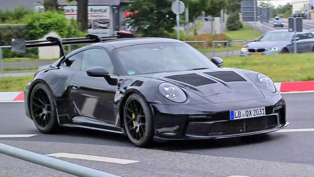Porsche 911 GT3 RS Spied In Detail During Cold-Weather Testing