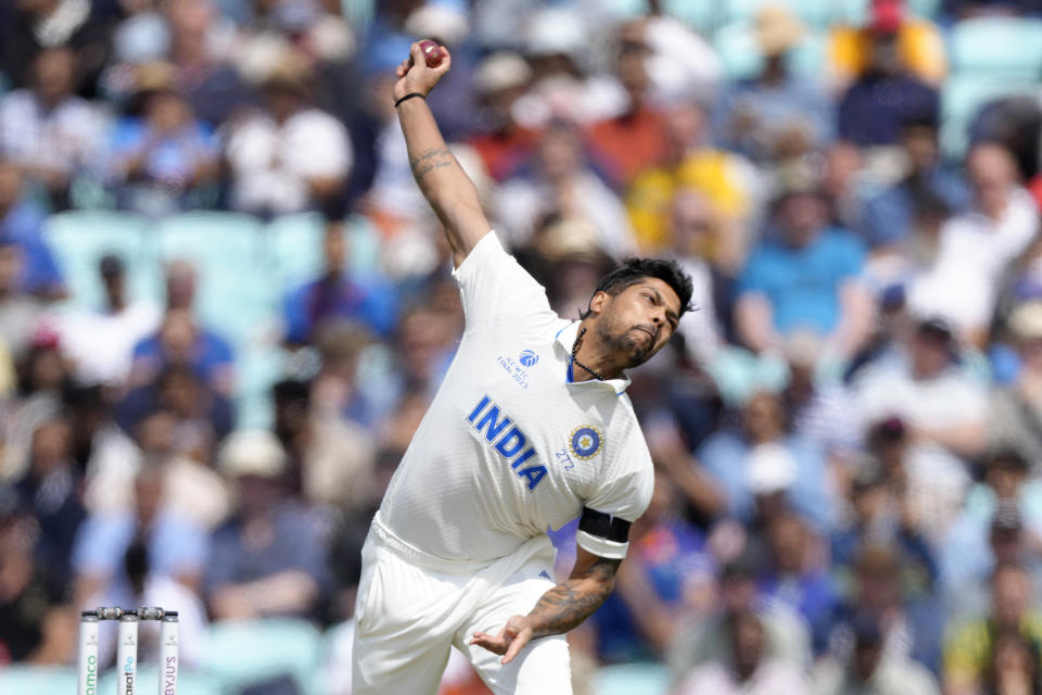 India's Umesh Yadav bowls to Australia's Marnus Labuschagne on the first day of the ICC World Test Championship Final between India and Australia at The Oval cricket ground in London, Wednesday, June 7, 2023. (AP Photo/Kirsty Wigglesworth)