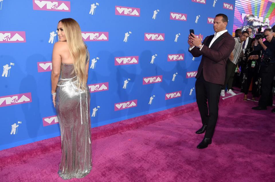 <h1 class="title">Jennifer Lopez and Alex Rodriguez at 2018 MTV Video Music Awards</h1><cite class="credit">Jamie McCarthy/Getty Images</cite>