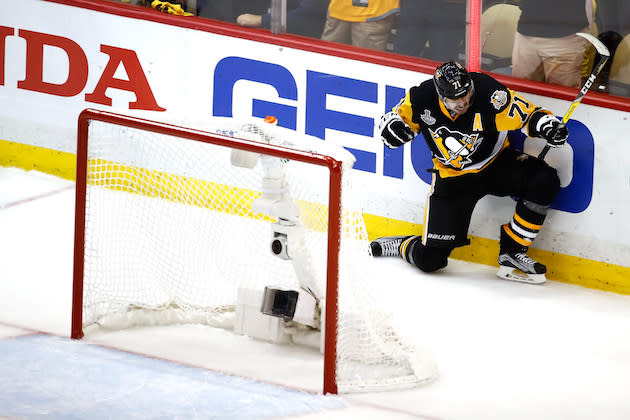 Evgeni Malkin Would Like a Word With You