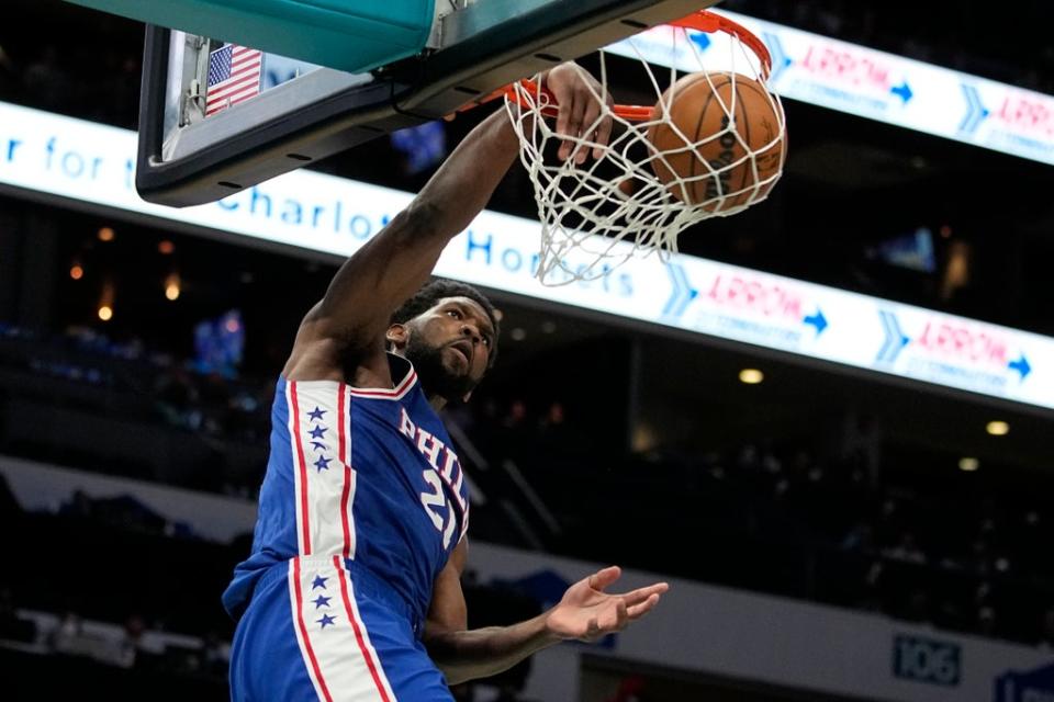 76ERS-HORNETS (AP)