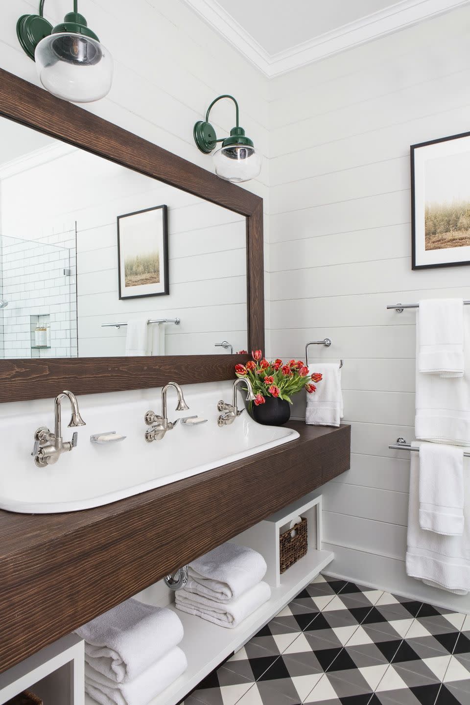 farmhouse bathroom with black and white checkered tile