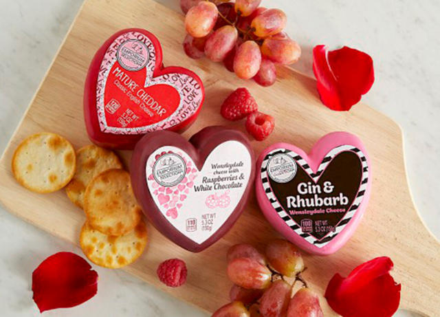 Awesome Pan, Valentine's Sweets: ALDI Finds week of 1/19/22