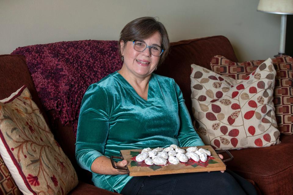 Kathy Lewandowski of Fort Lee talks about her family's pecan sandies recipe at her home.