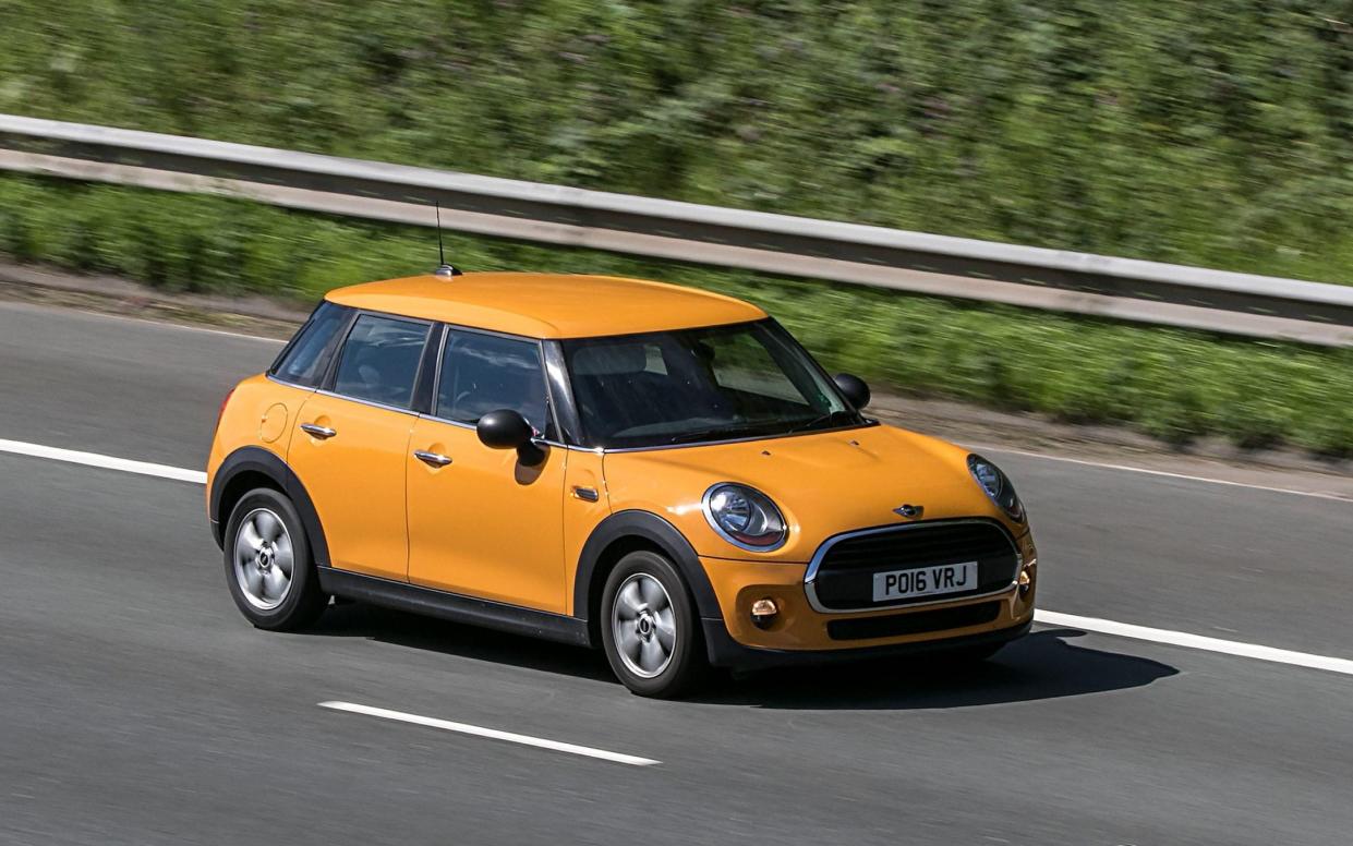 One reader's 2016 Mini One has developed a problem with its driver's window