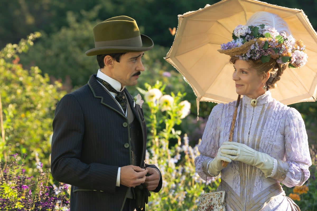 Blake Ritson and Kelli O’Hara in ‘The Gilded Age’ (Barbara Nitke/HBO)
