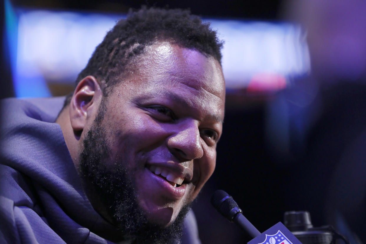 Ndamukong Suh opened up about his failures in Miami and Detroit. (Getty Images)