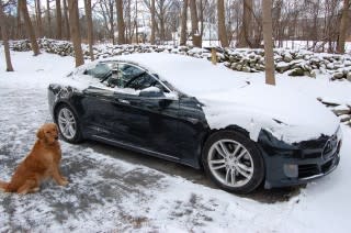 2013 Tesla Model S in winter, Hudson Valley, NY [photo: David Noland]