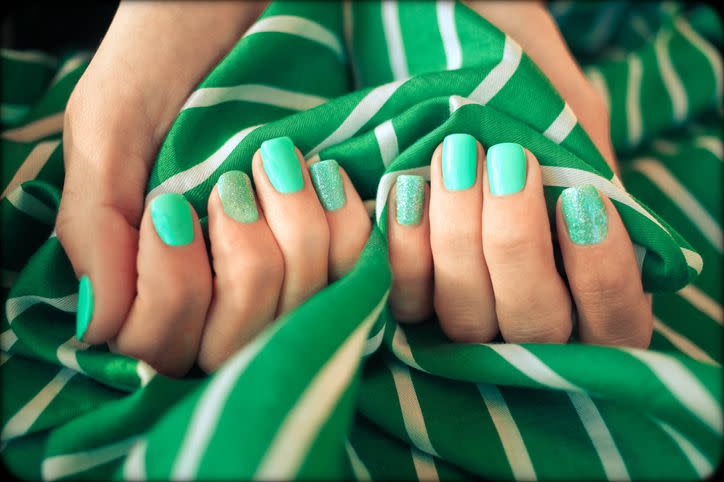 minty green nail art manicure