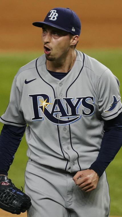 The Rush: Snell dominates, Lowe rakes as Rays beat Dodgers to tie World Series
