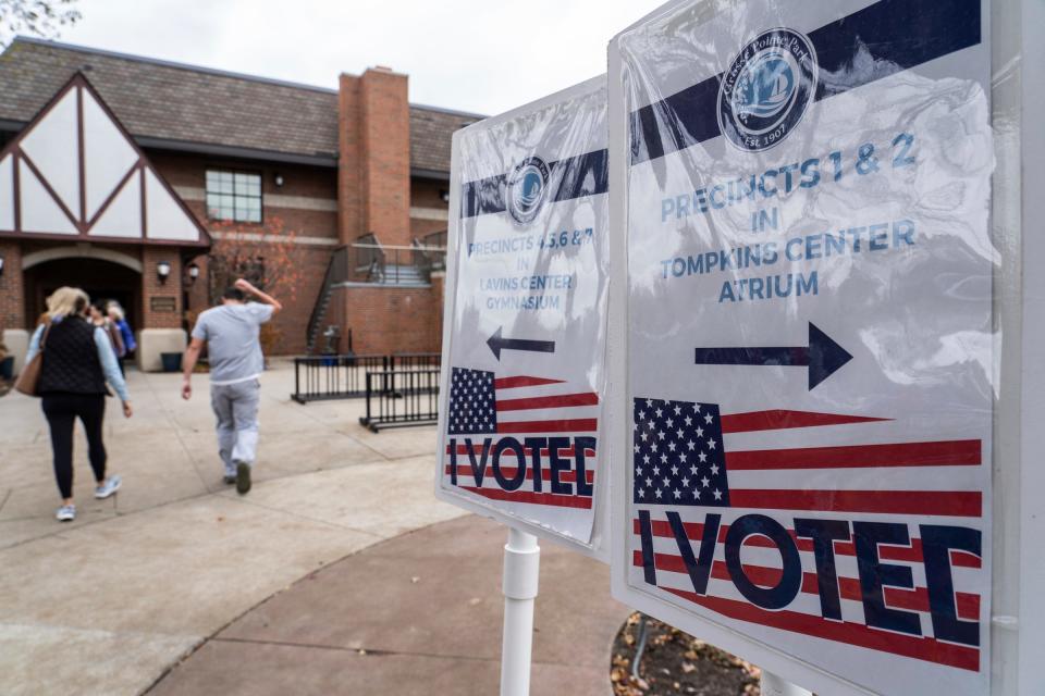 People head in to vote at the Lavins Activity Center at Windmill Pointe Park in Grosse Pointe Park on Tuesday, November 7, 2023.