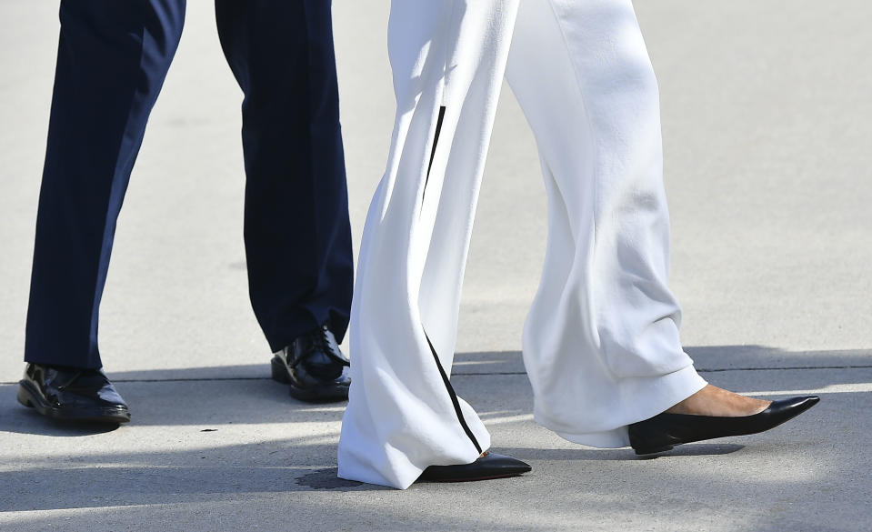 The first lady wore flats for her flight to Arizona. (Photo: Getty Images)