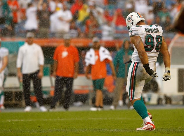 Miami Dolphins defensive end Jared Odrick files lawsuit over