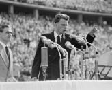 <p>Billy Graham speaks to over 100,000 Berliners at the Olympic Stadium in Germany, June 27, 1954. (Photo: AP) </p>