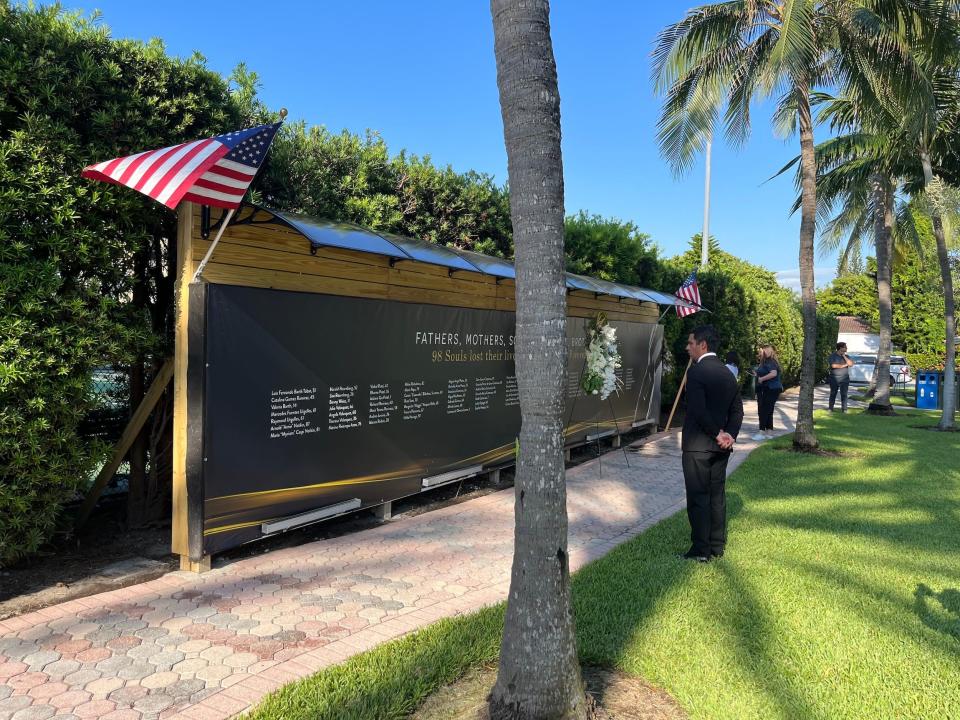 Miami Mayor Francis Suarez, a Republican, attended the Surfside remembrance ceremony.