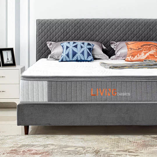 LIVINGbasics 10 Inch Memory Foam Mattress in A Box, Queen. Image via Walmart.