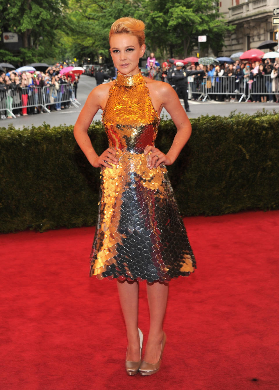 NEW YORK, NY - MAY 07: Actress Carey Mulligan attends the "Schiaparelli And Prada: Impossible Conversations" Costume Institute Gala at the Metropolitan Museum of Art on May 7, 2012 in New York City. (Photo by Larry Busacca/Getty Images)