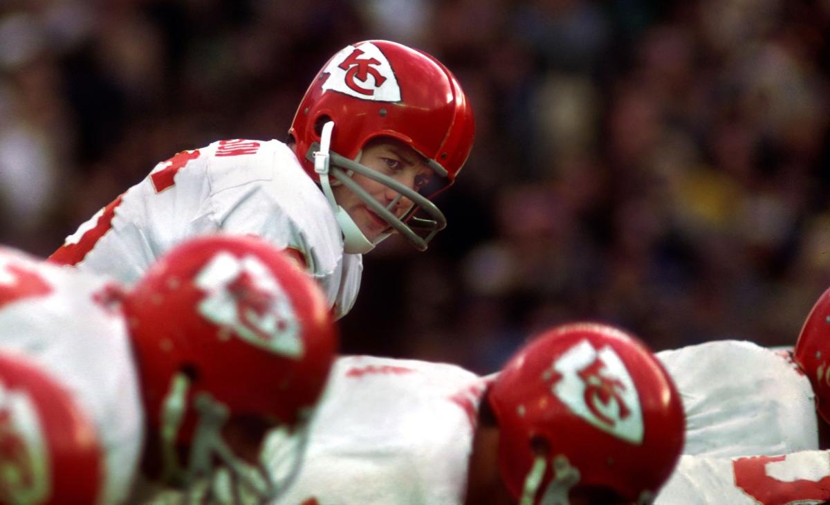 1979: Len Dawson, Chiefs Hall of Honor