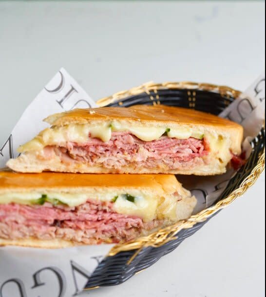 Sanguich de Miami cuban sandwiches