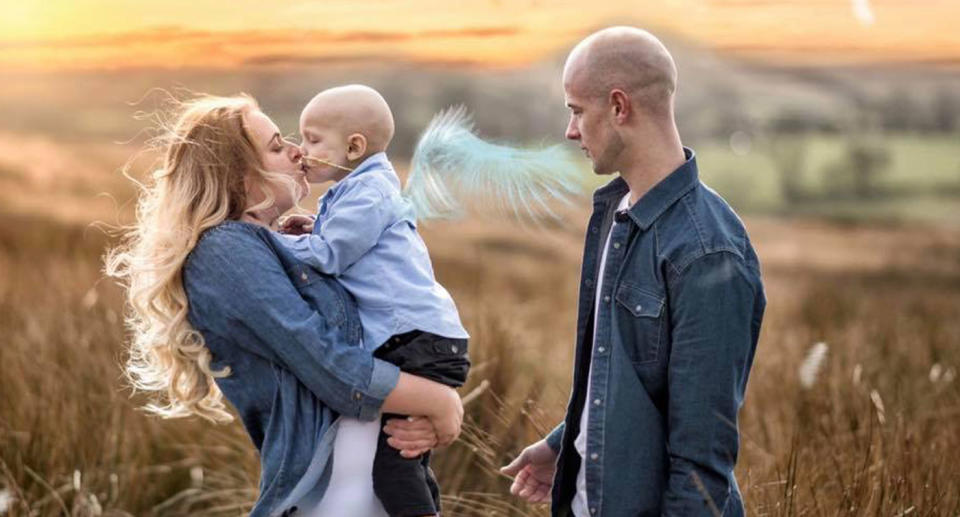 Charlie Proctor with his mum Amber Schofield and father Ben Proctor. Source: Facebook/ Charlie's Chapter.