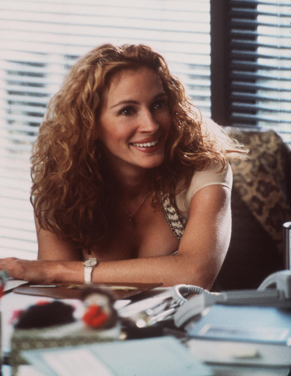 Julia Roberts And Albert Finney Stars In The Movie Erin Brockovich Photo Universal (Getty Images / Getty Images)